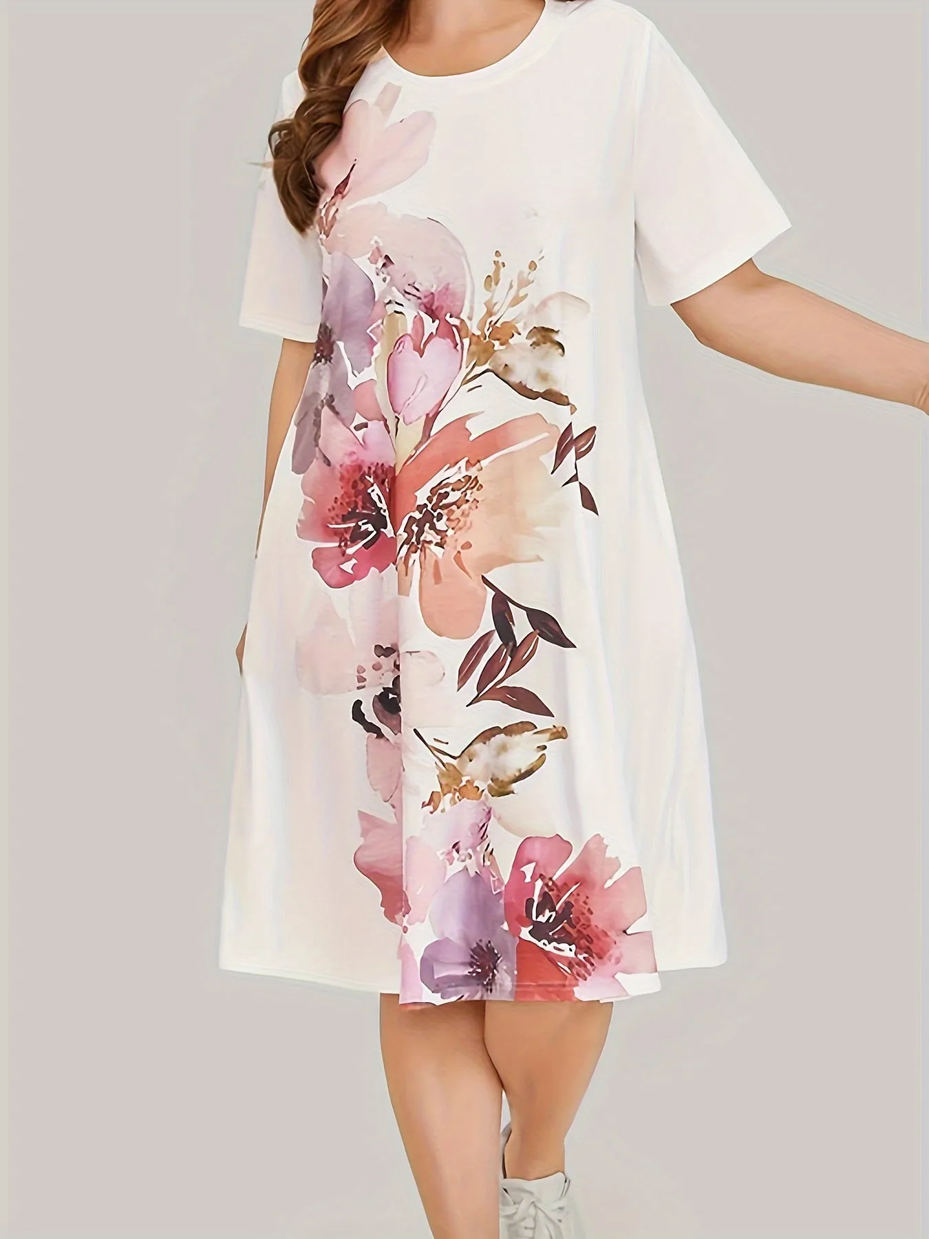 Floral Plus Size Women's Elegant Lounge Dress with Pocket Detail