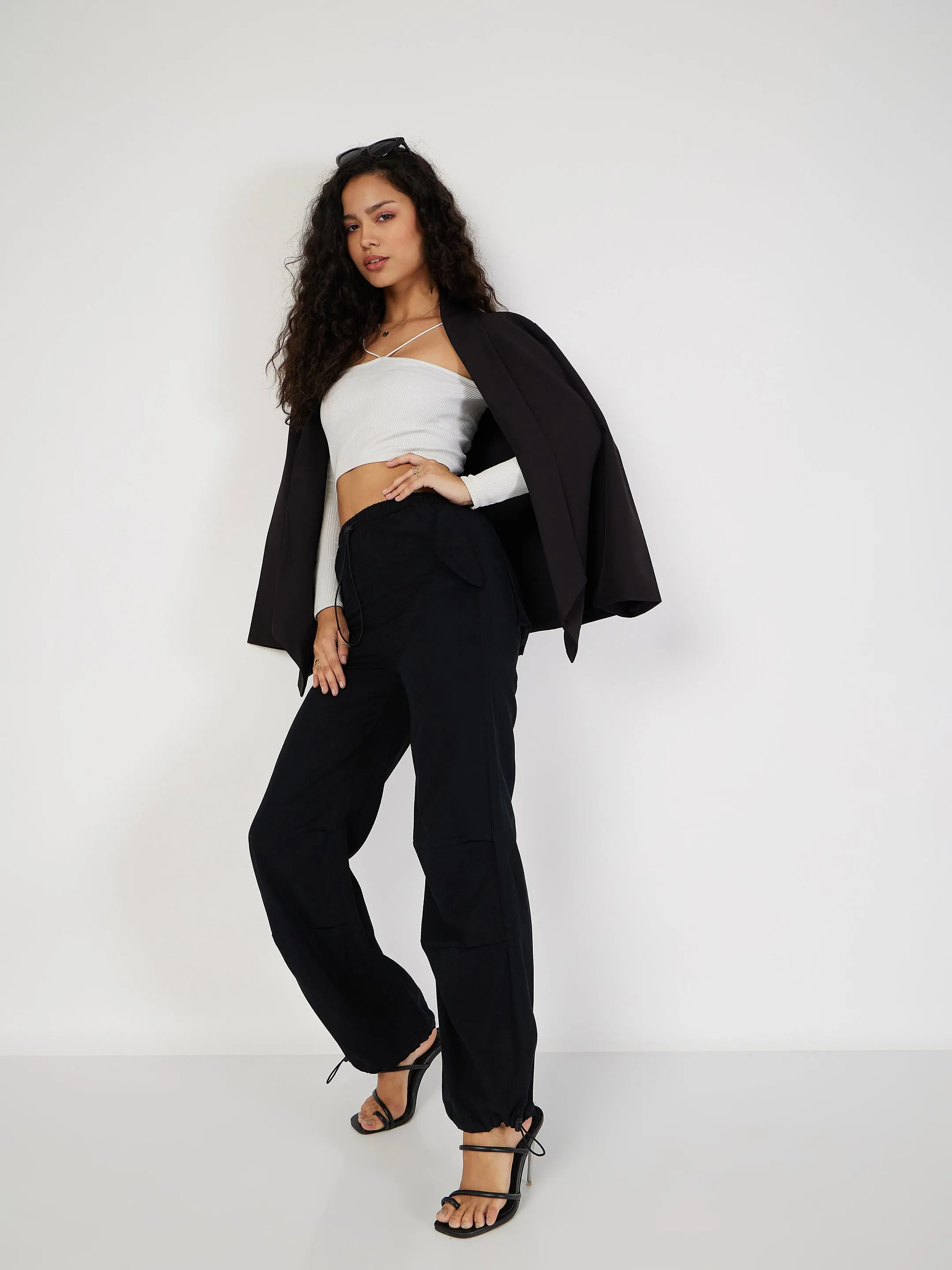 Women Black Denim Baggy Fit Cargo Pants
